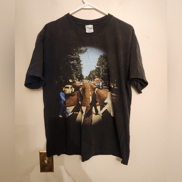 Vintage Beatles Shirt Mens  Large double sided Abbey Road On Crew Neck Y2K - Picture 1 of 3